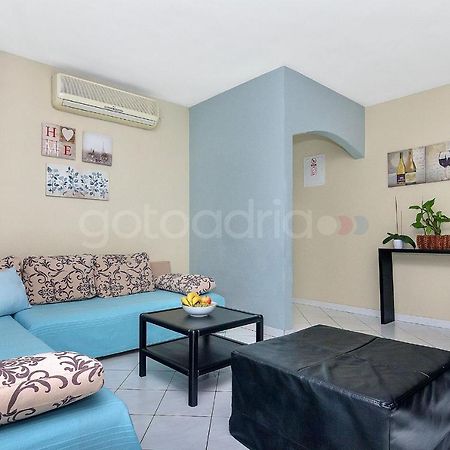 Holiday Home Darius With Hot Tub Makarska Ngoại thất bức ảnh