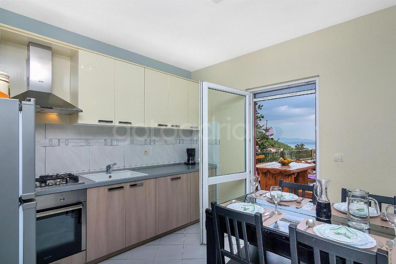 Holiday Home Darius With Hot Tub Makarska Ngoại thất bức ảnh
