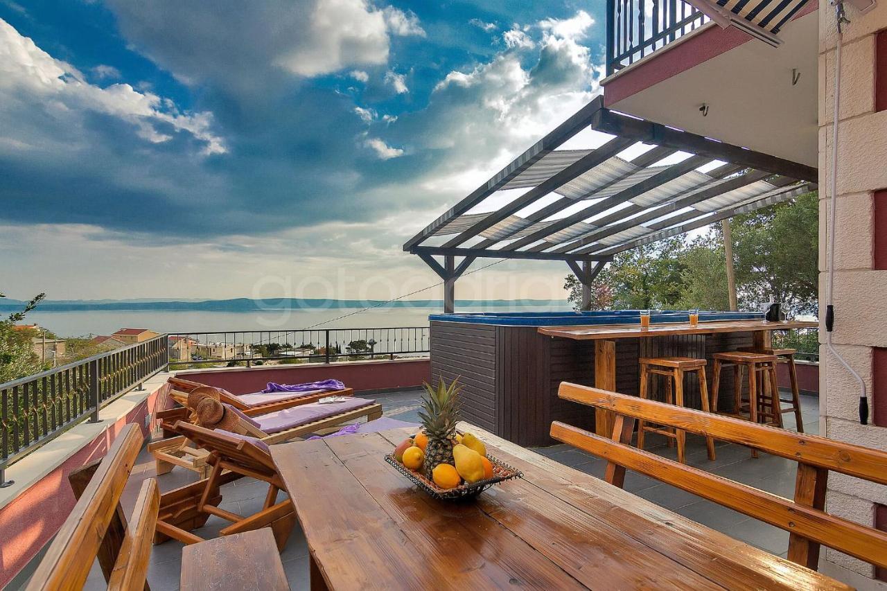 Holiday Home Darius With Hot Tub Makarska Ngoại thất bức ảnh
