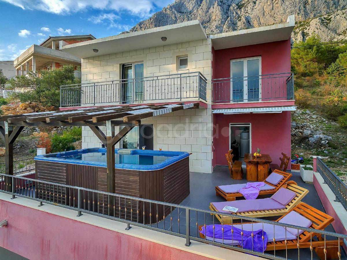 Holiday Home Darius With Hot Tub Makarska Ngoại thất bức ảnh