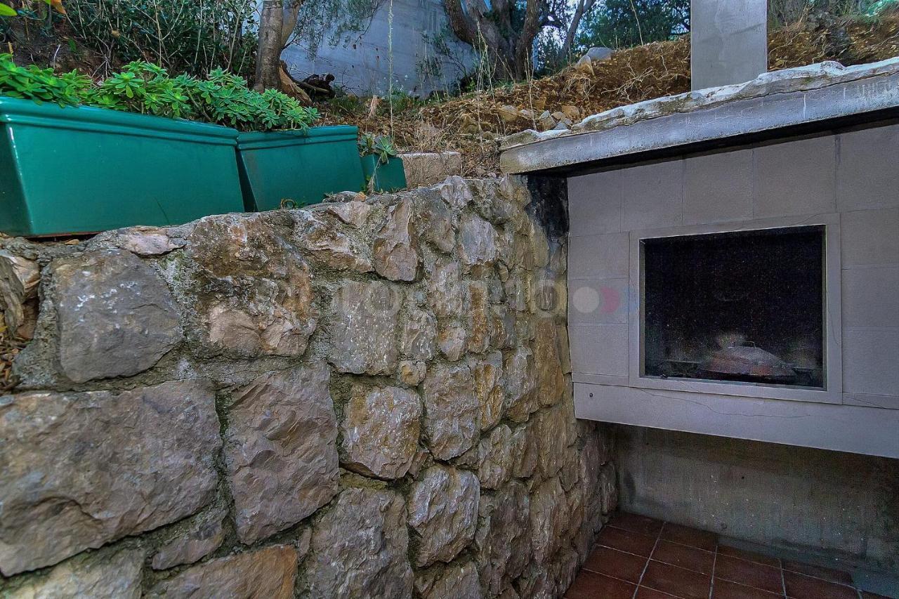 Holiday Home Darius With Hot Tub Makarska Ngoại thất bức ảnh